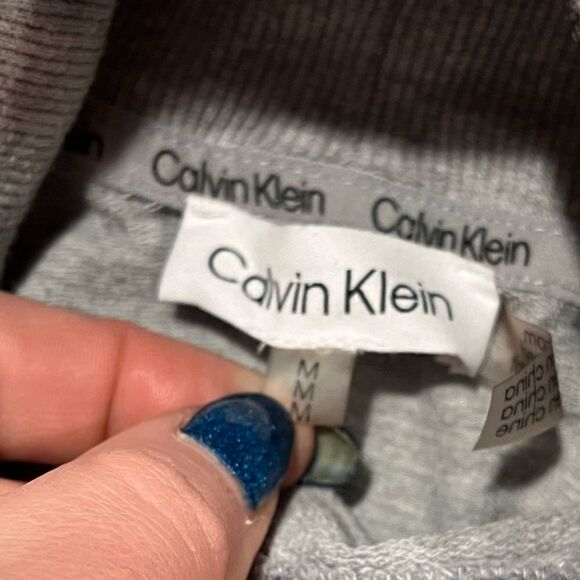 Calvin Klein Sweatshirt Turtleneck Pullover Fleece Ribbed Logo Gray Size Medium - Picture 3 of 5